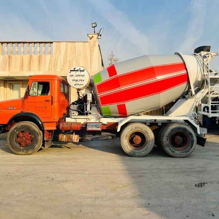 تراک میکسر حمل بتن